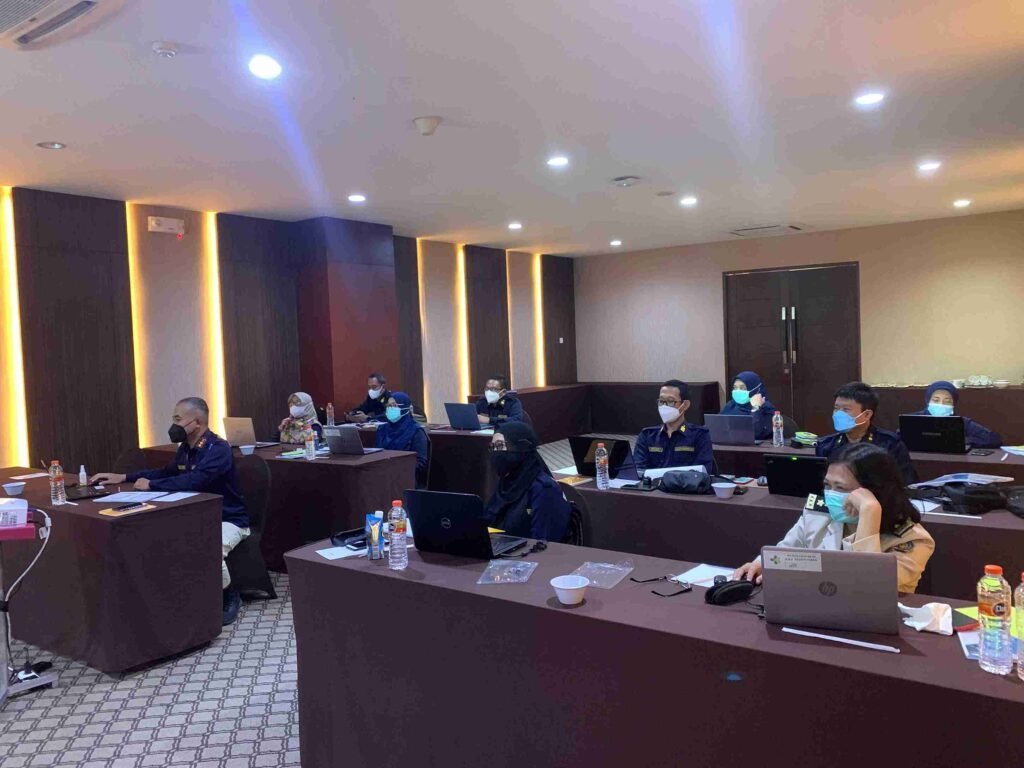 Bimtek Evaluasi Lahan Berbasis ArcGIS/GIS dan Pelatihan Survey : Panduan Terbaru 2025/2026