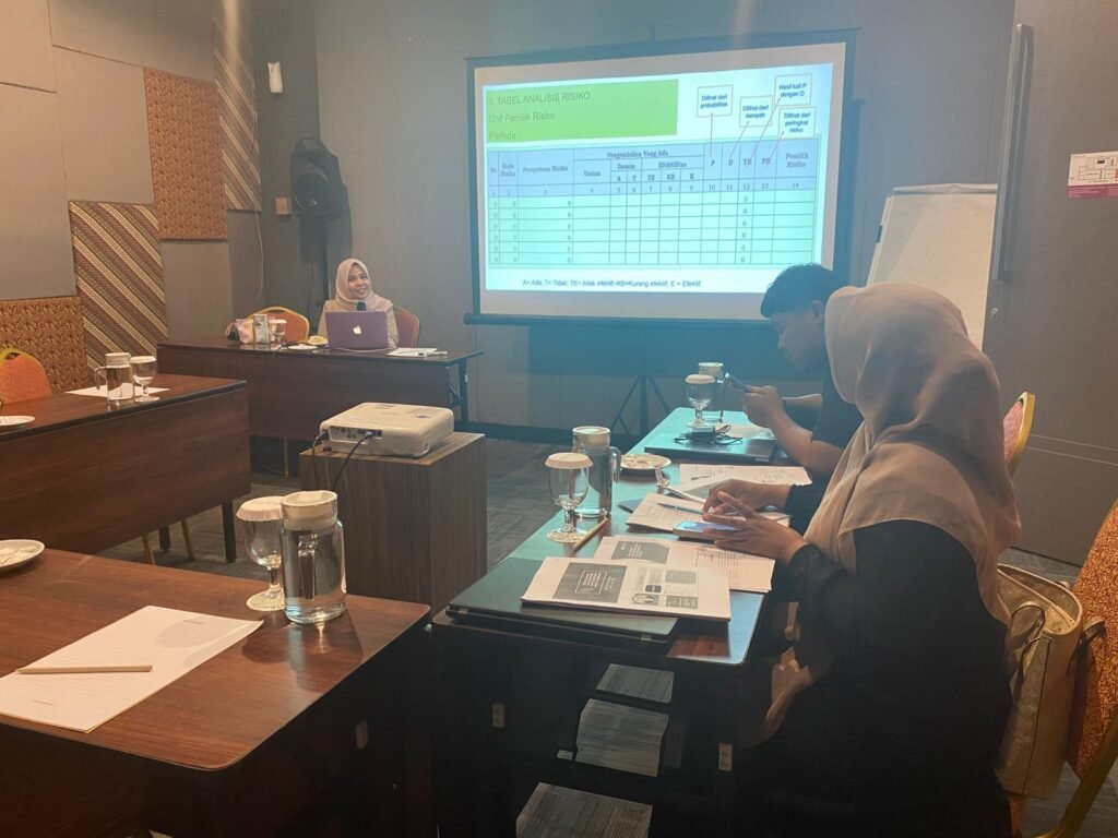 Bimtek Etika Kerja Cleaning Service dan Dasar Kebersihan : Panduan Terbaru 2025/2026