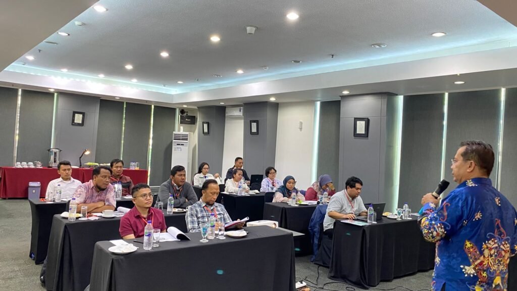 Dokumentasi kegiatan Bimtek Pusat Edukasi Indonesia 1